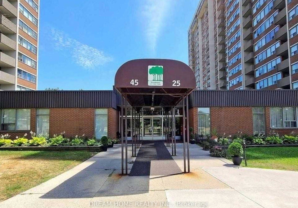 25-silver-springs-boulevard-scarborough-ontario-e12299210