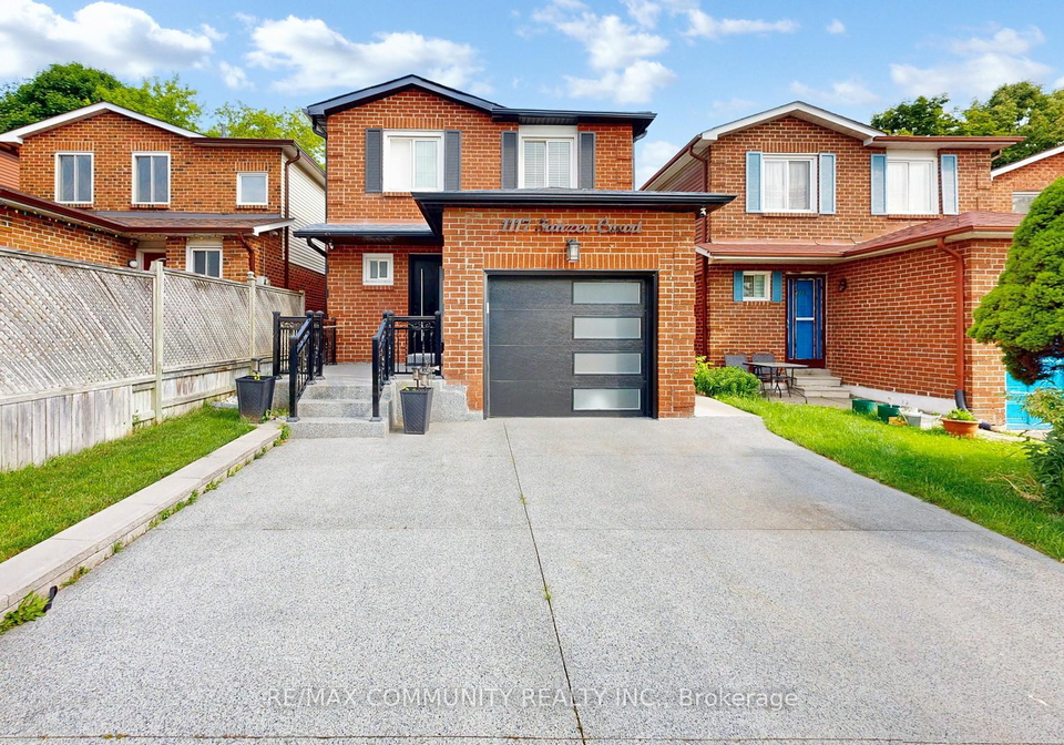 1117-tanzer-court-pickering-ontario-e12299373