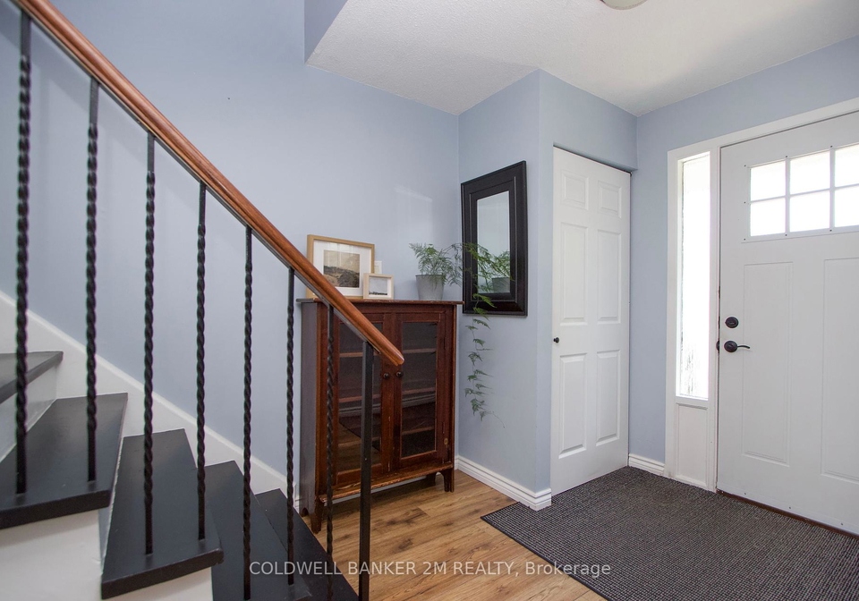 488-gaylord-drive-oshawa-ontario-e12299496