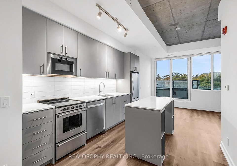 115-larchmount-avenue-toronto-ontario-e12299675