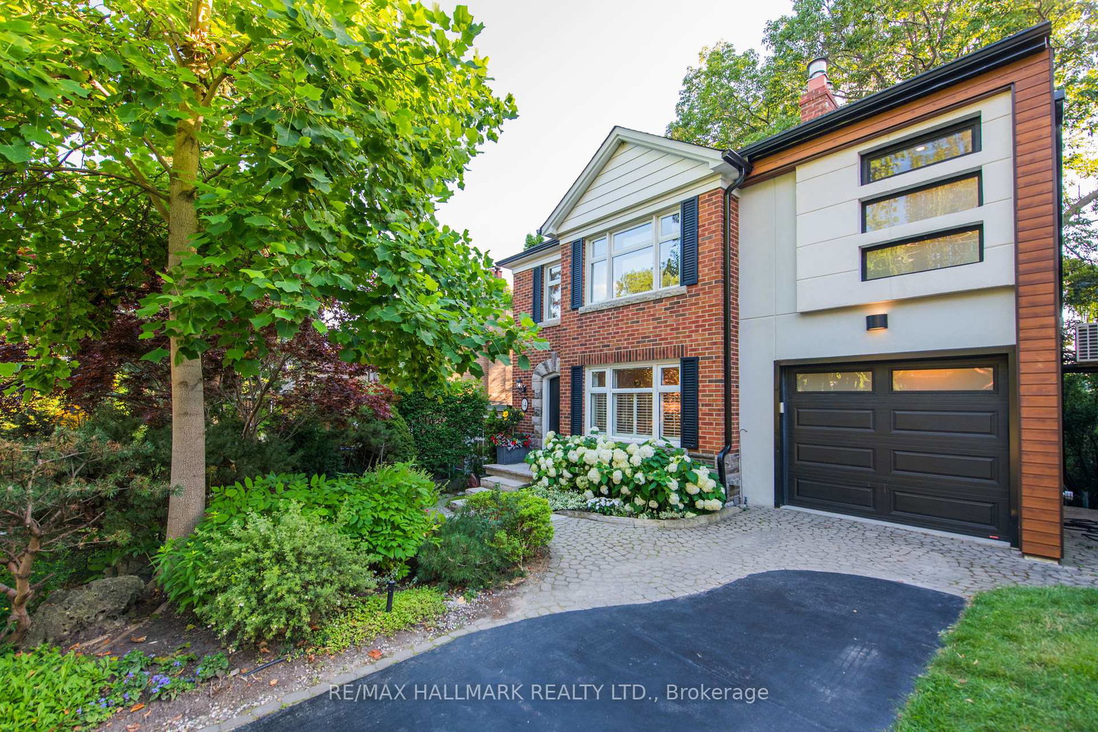 64-southwood-drive-toronto-ontario-e12300000