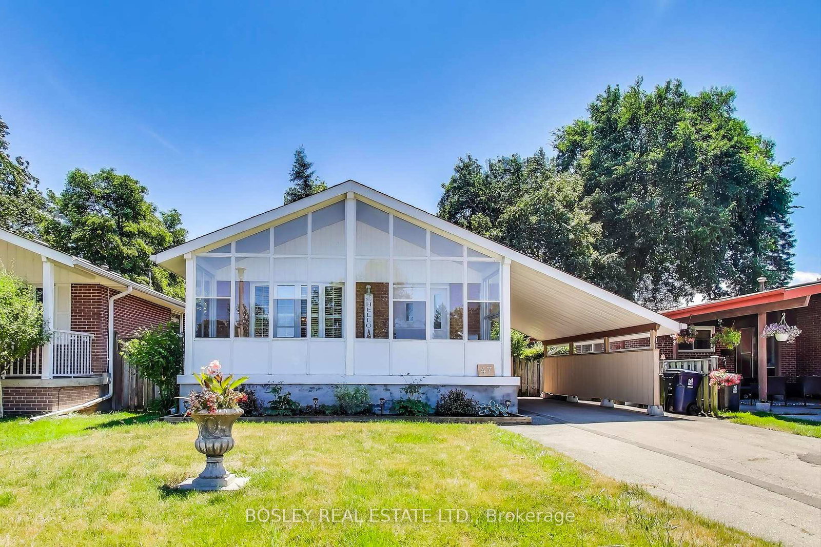 47-dearham-wood-scarborough-ontario-e12300007