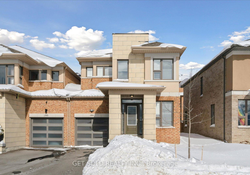 144-vanier-street-whitby-ontario-e12300028