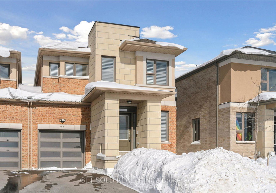 144-vanier-street-whitby-ontario-e12300028