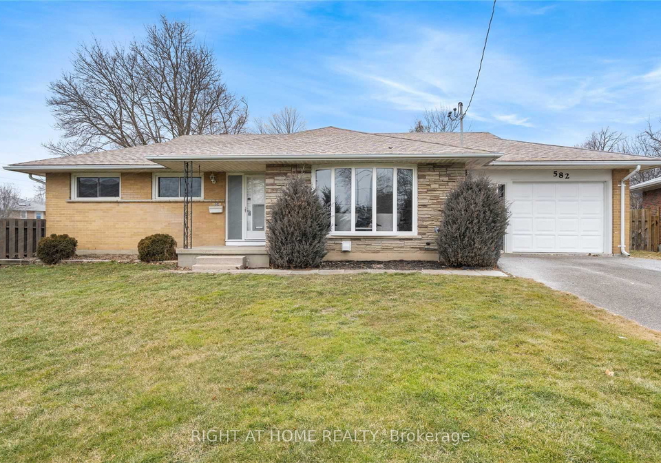 582-carlyle-court-oshawa-ontario-e12300577