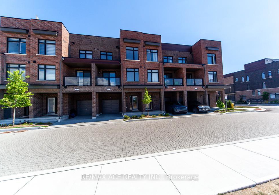 1865-parkway-pickering-ontario-e12300895