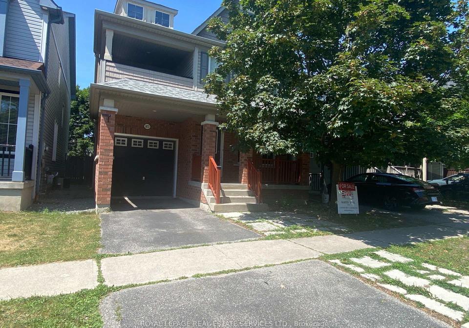 1875-secretariat-place-oshawa-ontario-e12301517