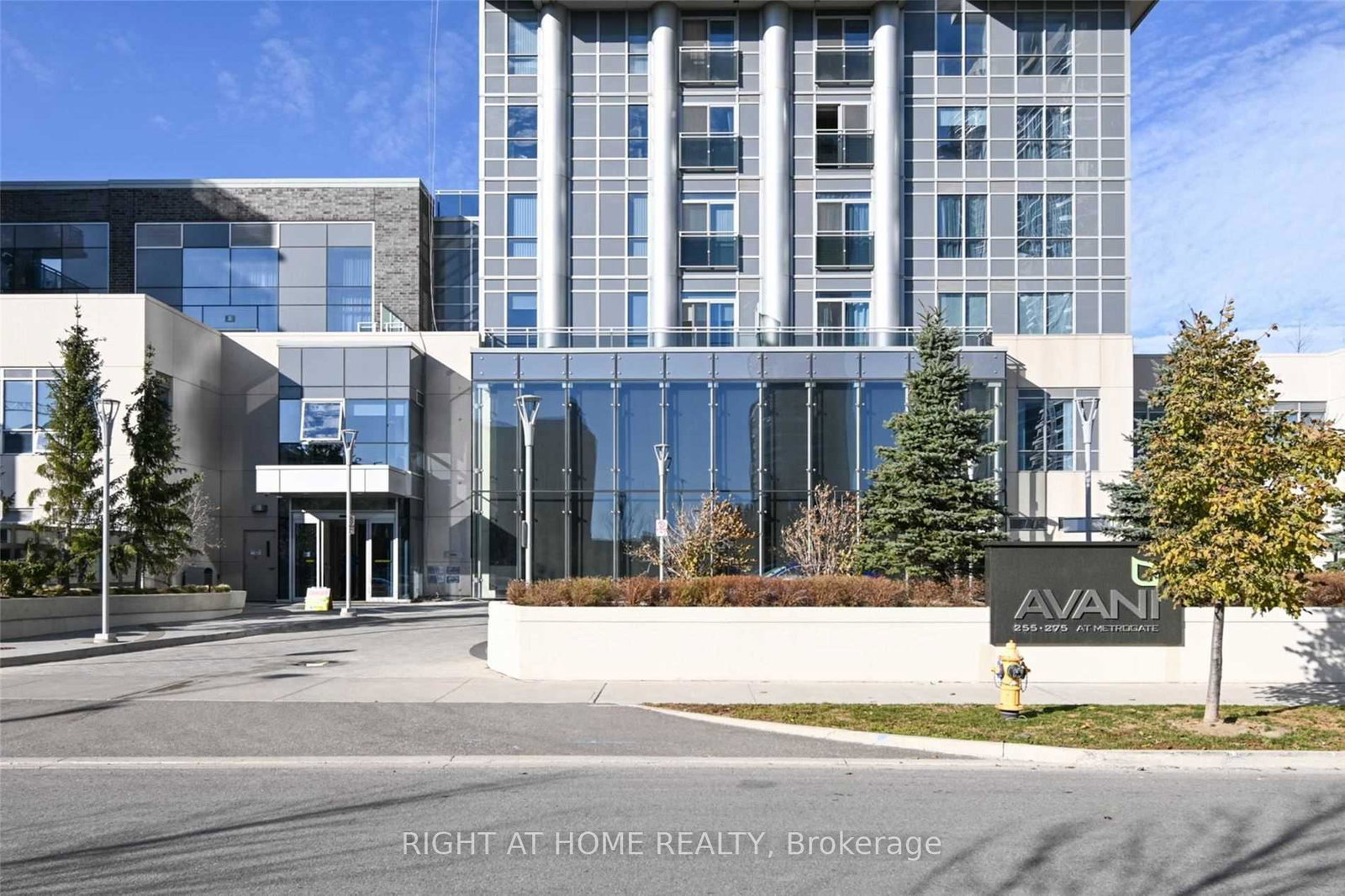 255-village-green-804-square-scarborough-ontario-e12301712