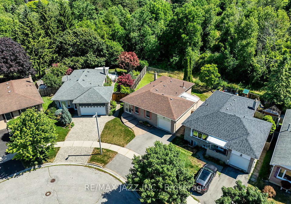 55-regency-crescent-whitby-ontario-e12302265