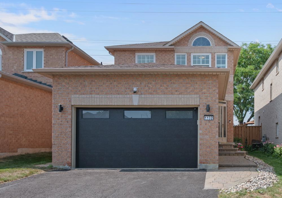 1132-gossamer-drive-pickering-ontario-e12302366