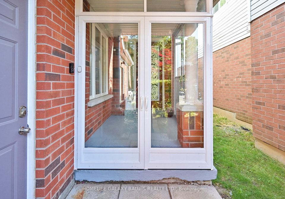 15-blacksmith-lane-whitby-ontario-e12302773