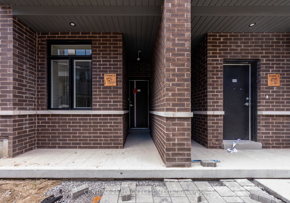 1695-dersan-street-pickering-ontario-e12303546