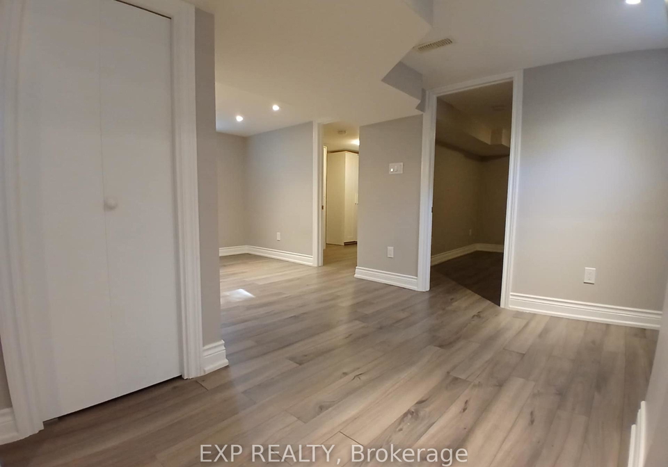 6-dunkirk-road-east-york-ontario-e12303630