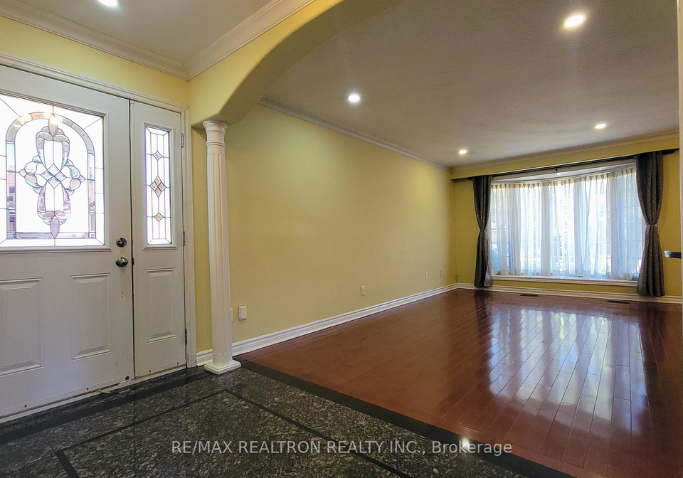 14-packard-boulevard-scarborough-ontario-e12303753