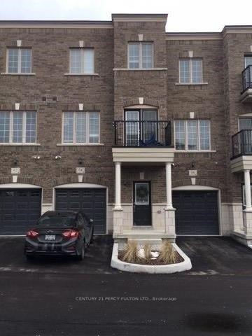 64-ferris-square-clarington-ontario-e12303767