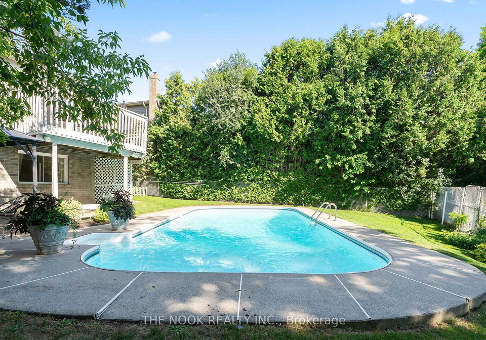 161-overbank-drive-oshawa-ontario-e12305175