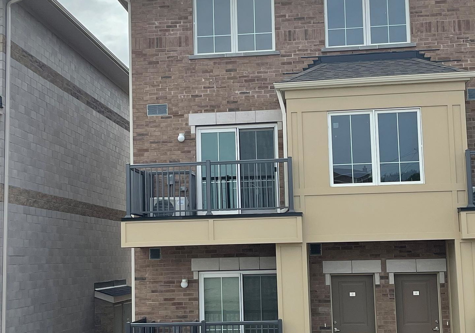 465-beresford-path-oshawa-ontario-e12305300