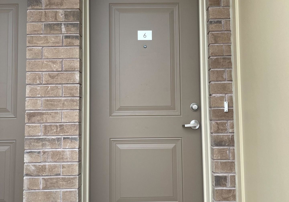 465-beresford-path-oshawa-ontario-e12305300