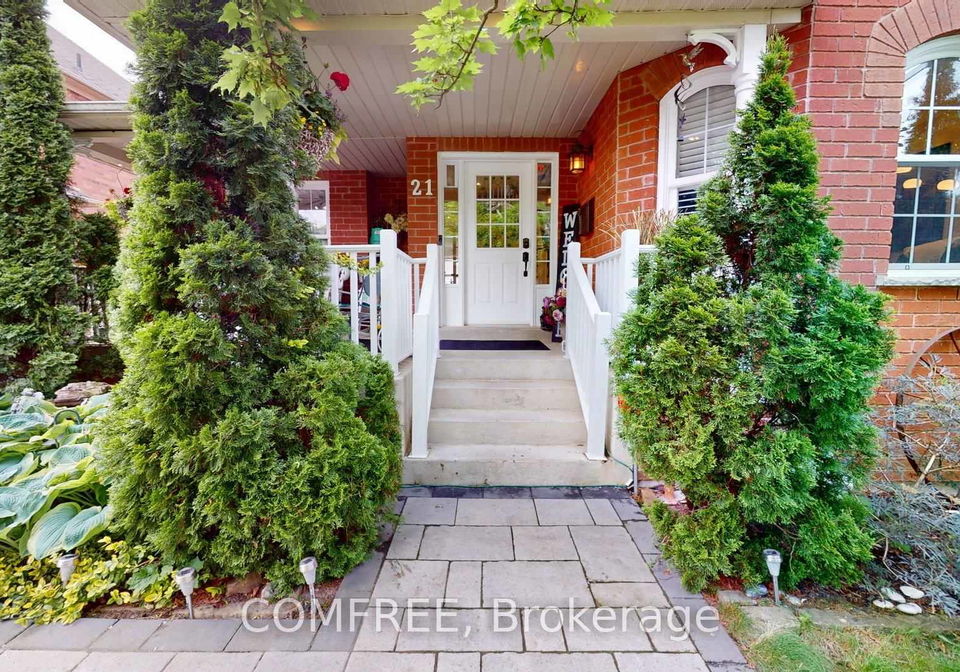 21-mcbeth-place-whitby-ontario-e12305481