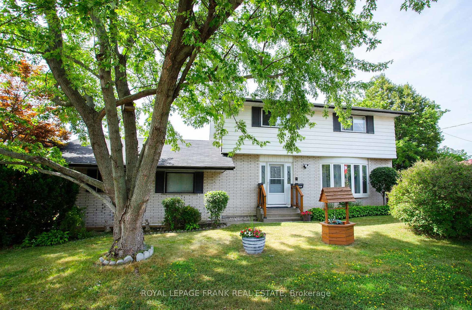 1-roosevelt-avenue-ajax-ontario-e12305706