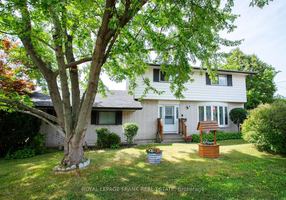 1-roosevelt-avenue-ajax-ontario-e12305706