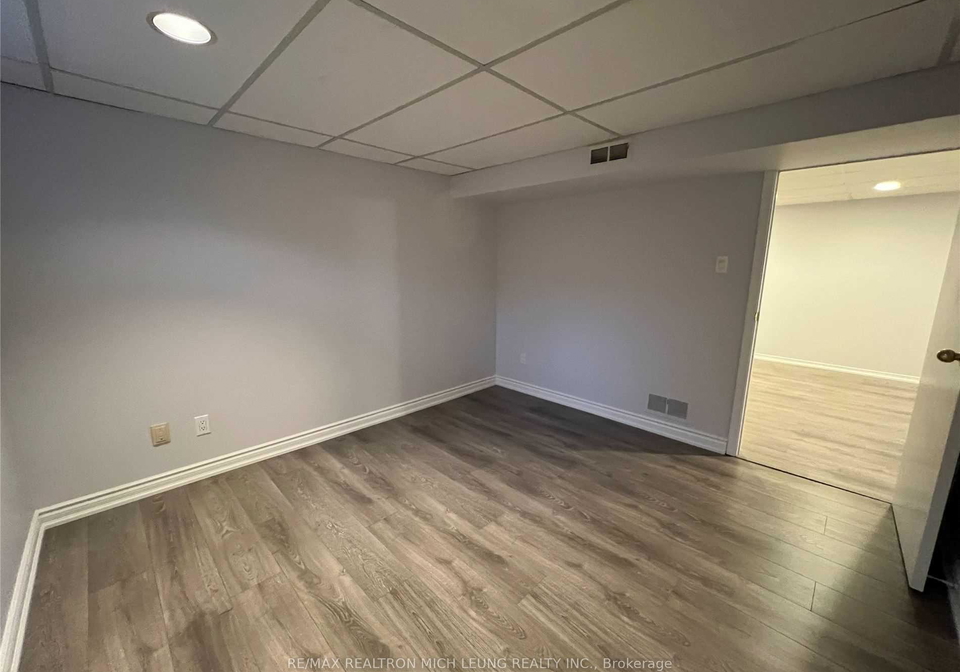 947-oklahoma-drive-pickering-ontario-e12305967