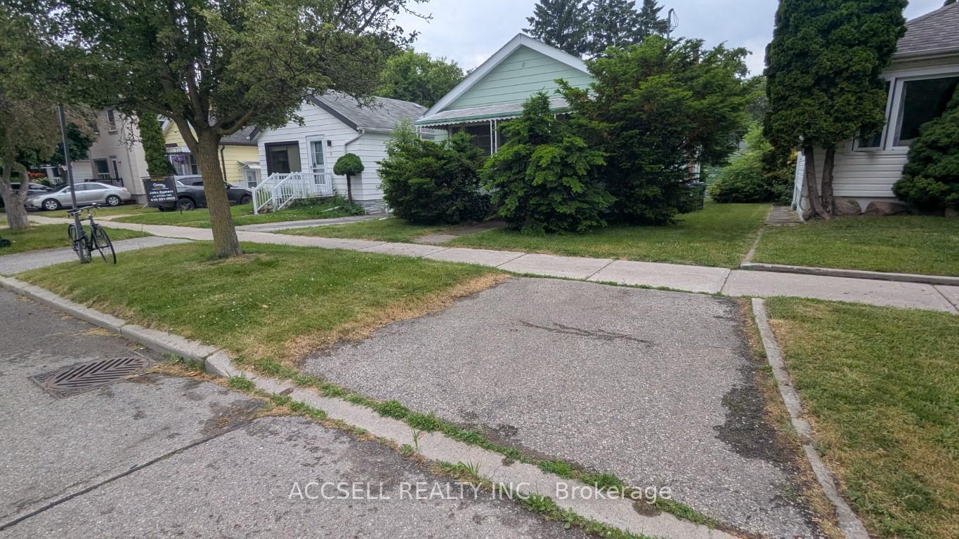10-bexhill-avenue-scarborough-ontario-e12306499