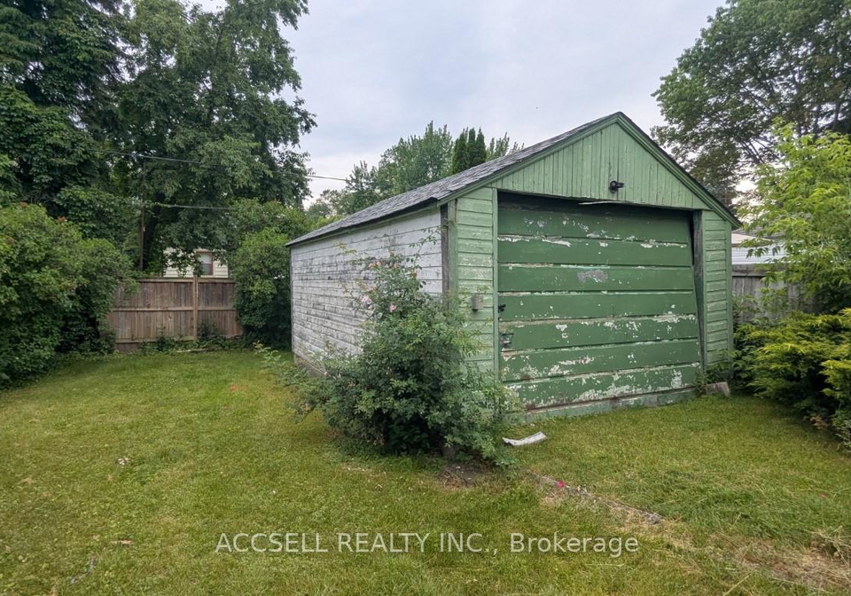 10-bexhill-avenue-scarborough-ontario-e12306499