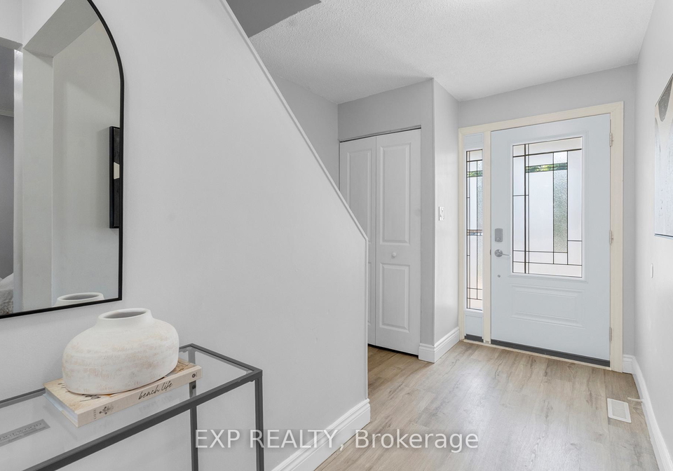 913-gentry-crescent-oshawa-ontario-e12306785