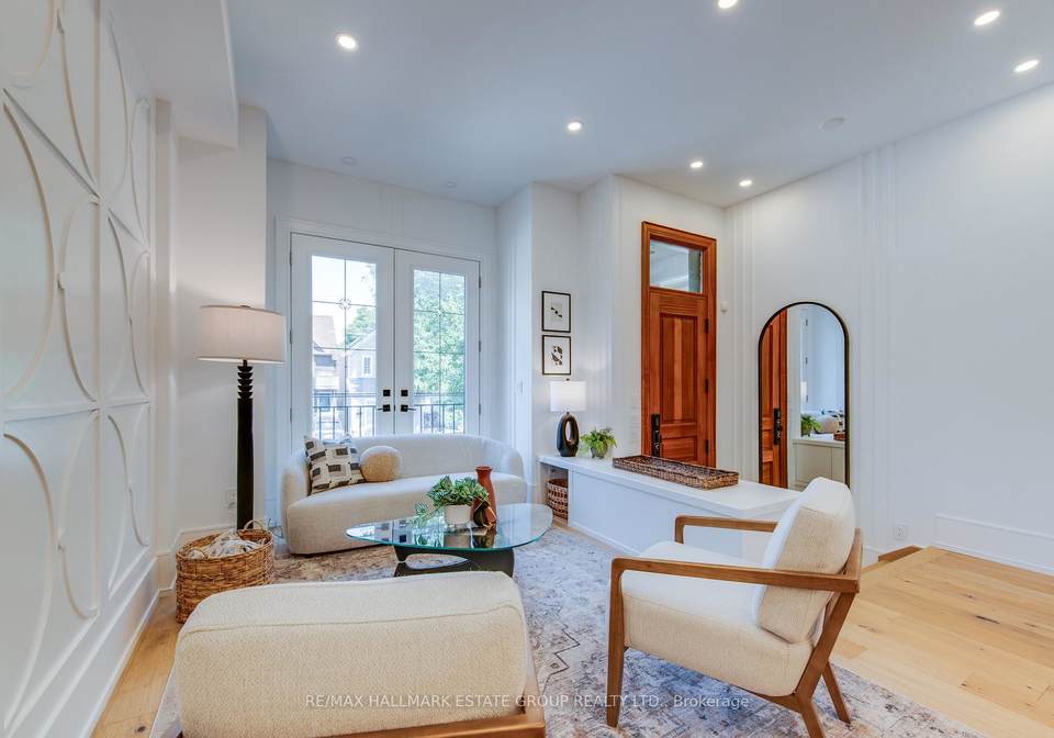 44-waverley-road-toronto-ontario-e12306972