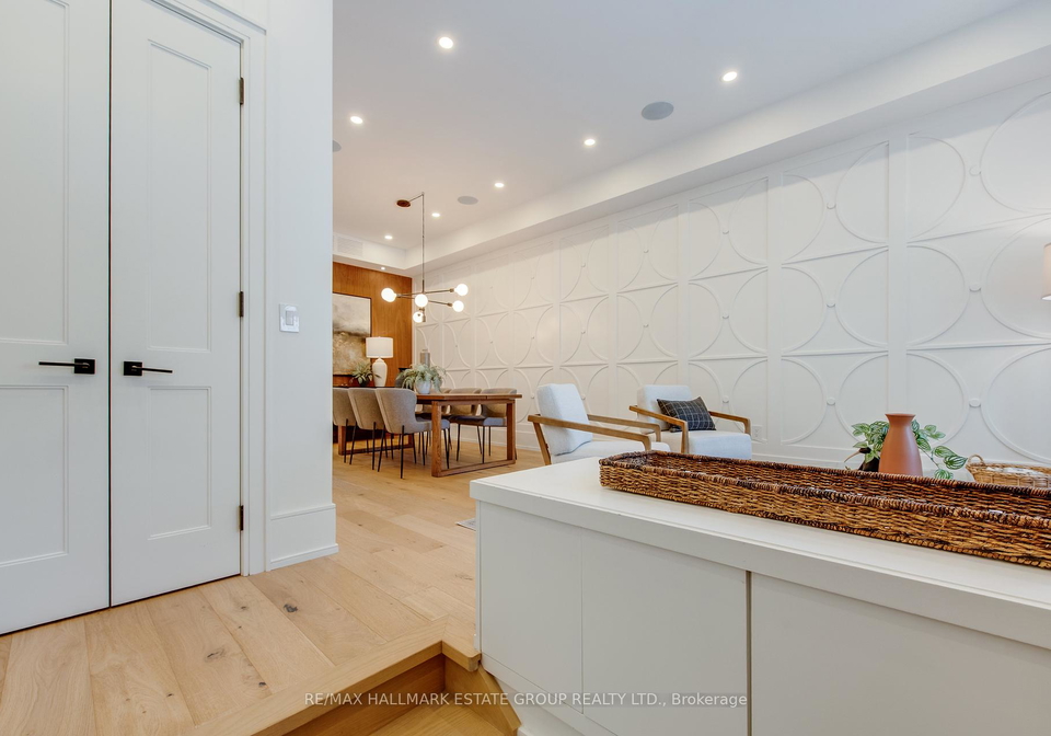 44-waverley-road-toronto-ontario-e12306972