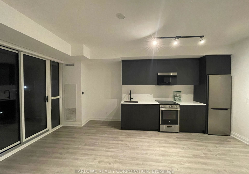 2359-danforth-avenue-toronto-ontario-e12307152