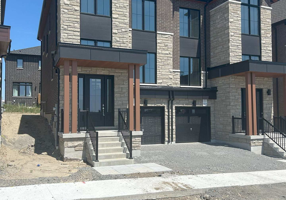 1044-valhalla-terrace-pickering-ontario-e12307714