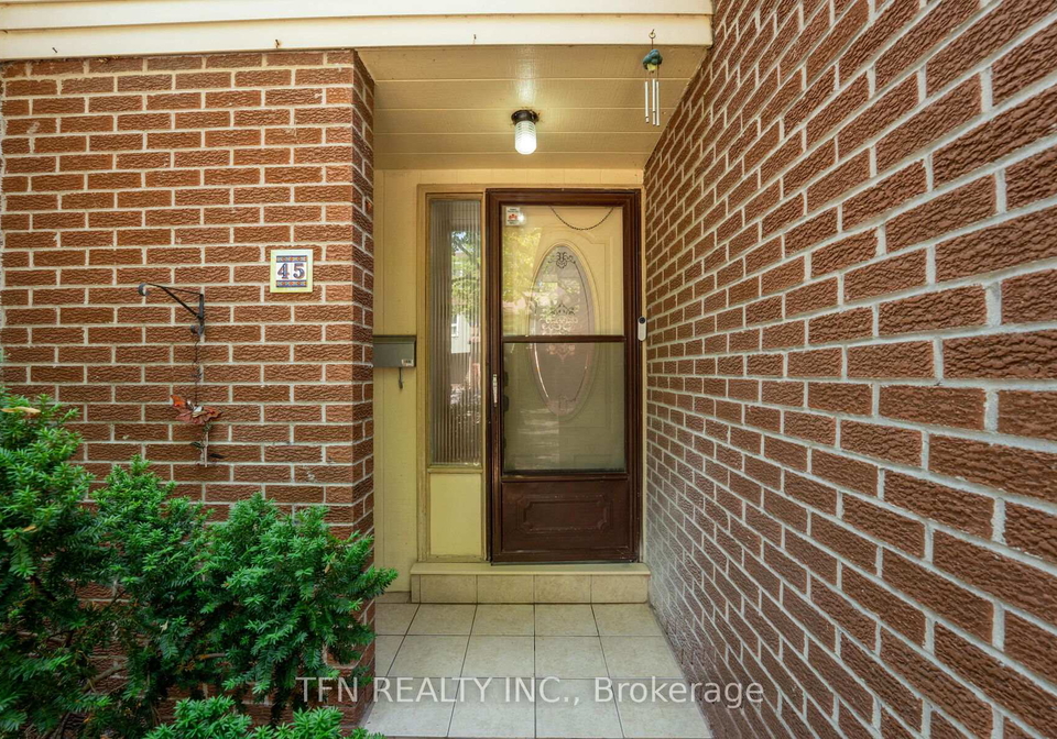 4662-kingston-road-scarborough-ontario-e12307931