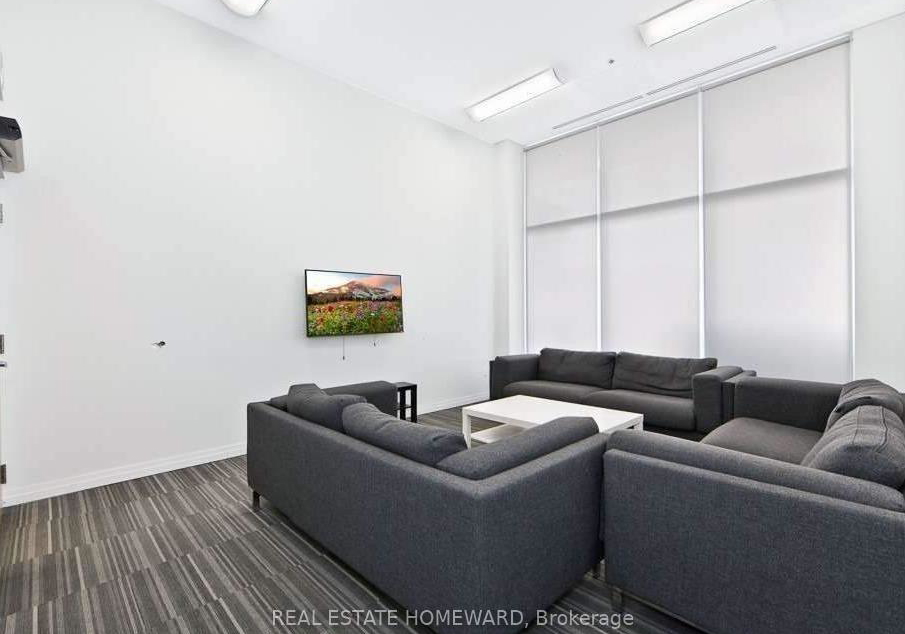 1900-simcoe-street-n-n-oshawa-ontario-e12308087
