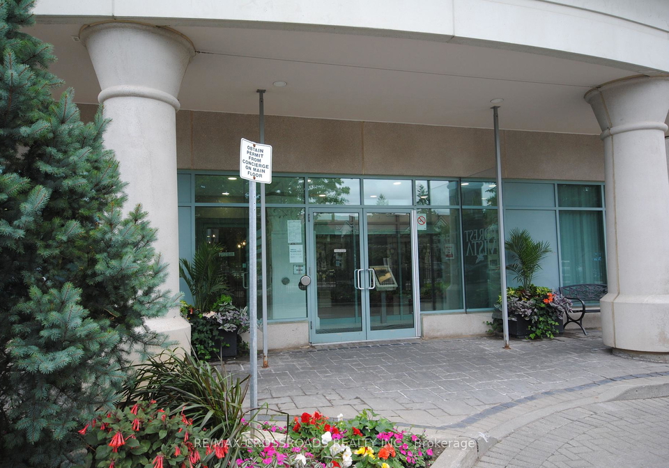 61-town-centre-court-scarborough-ontario-e12309440