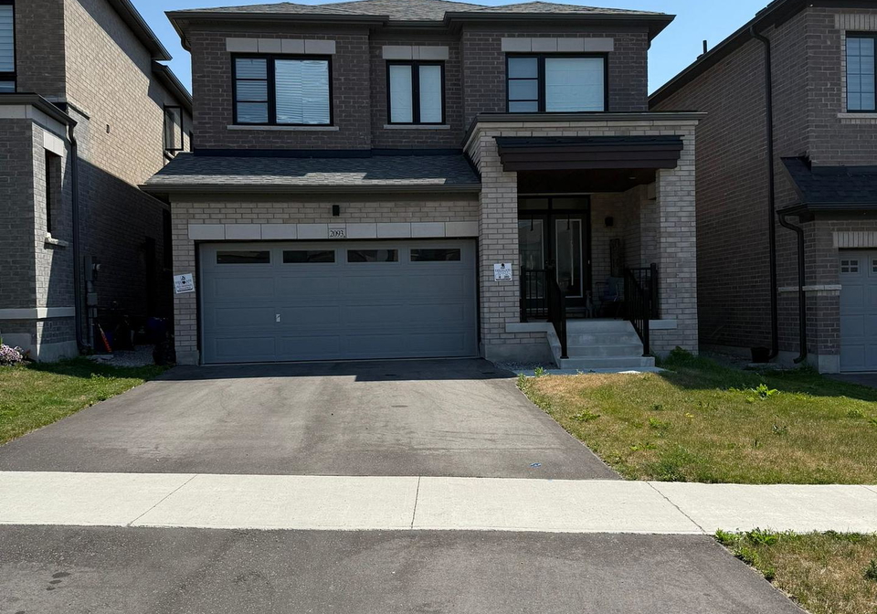2093-coppermine-street-oshawa-ontario-e12309741