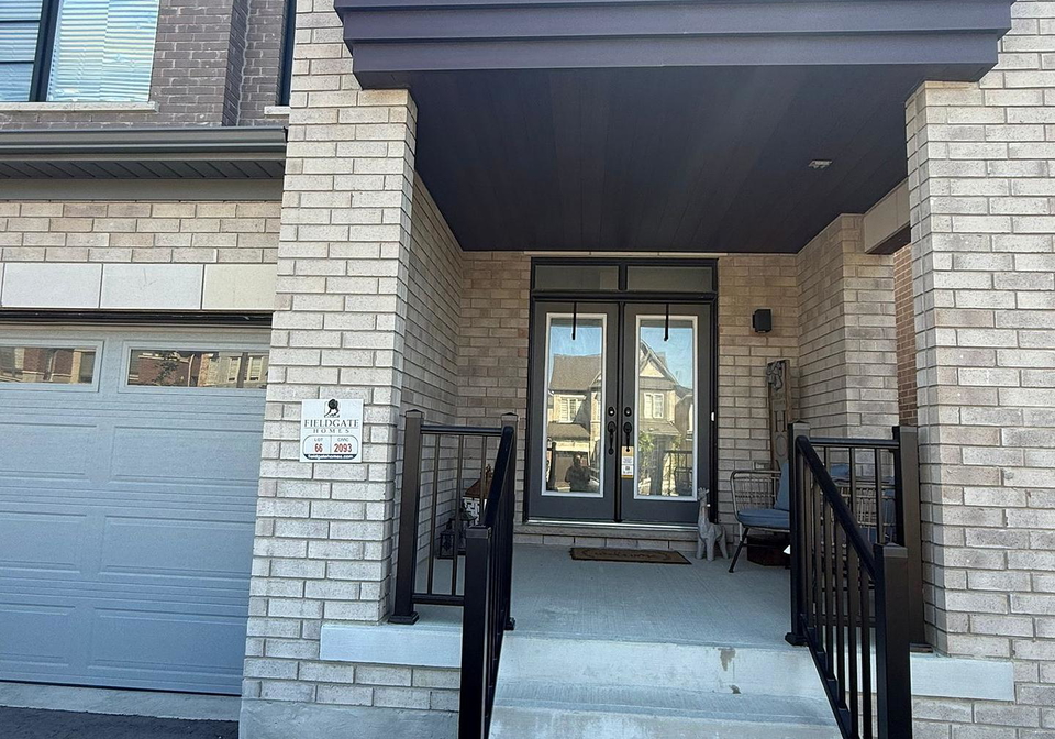 2093-coppermine-street-oshawa-ontario-e12309741