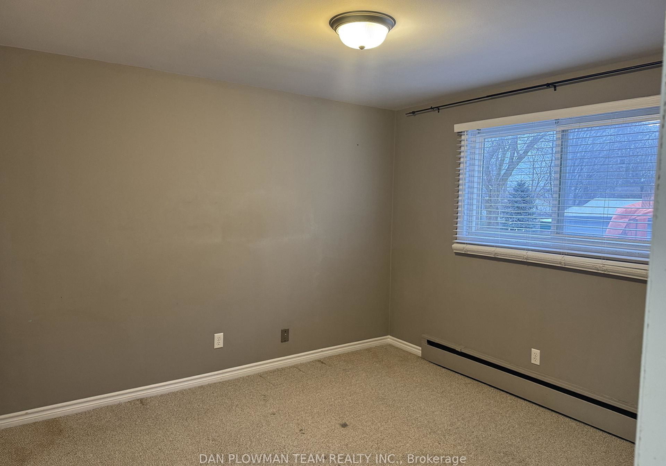 115cedar-street-oshawa-ontario-e12310686