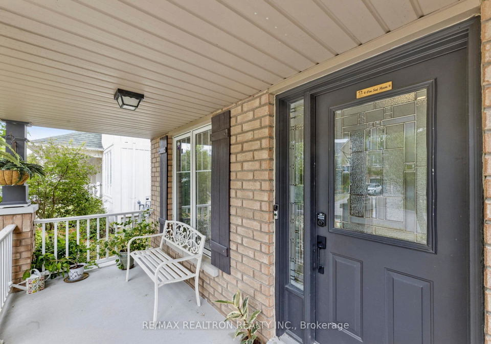 27-haverhill-crescent-whitby-ontario-e12311491