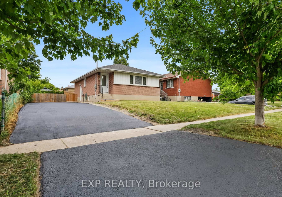 610-shakespeare-avenue-oshawa-ontario-e12311584