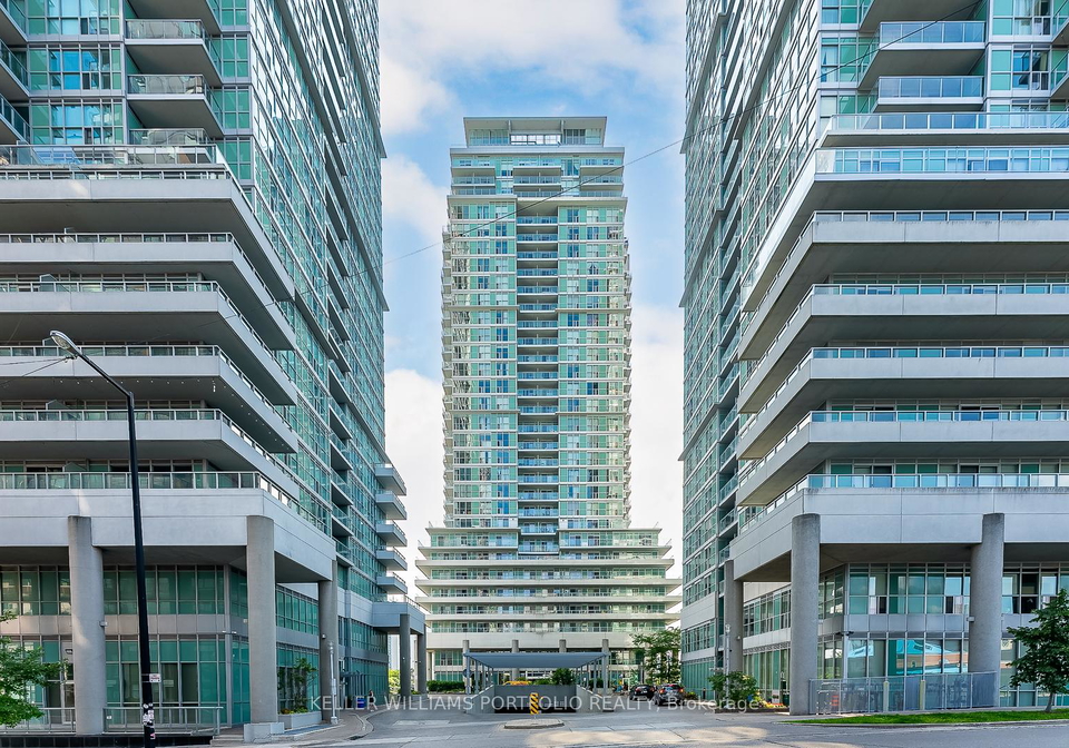 60-town-centre-court-scarborough-ontario-e12311838