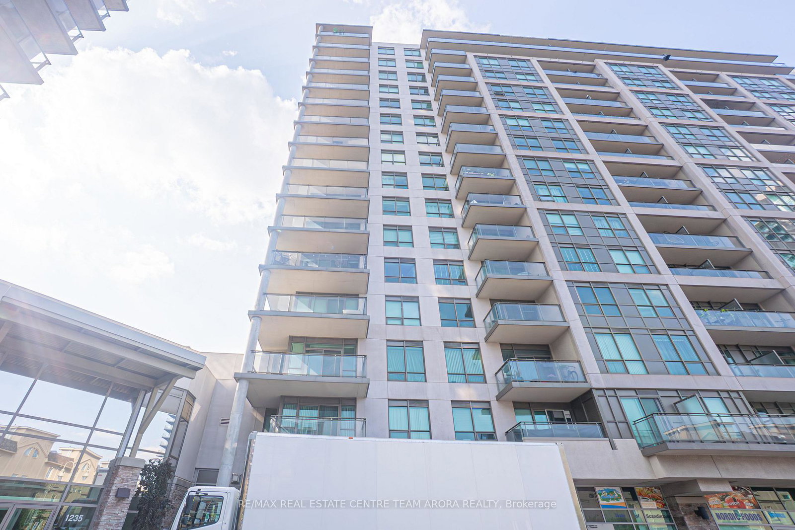 1235-bayly-street-pickering-ontario-e12313012