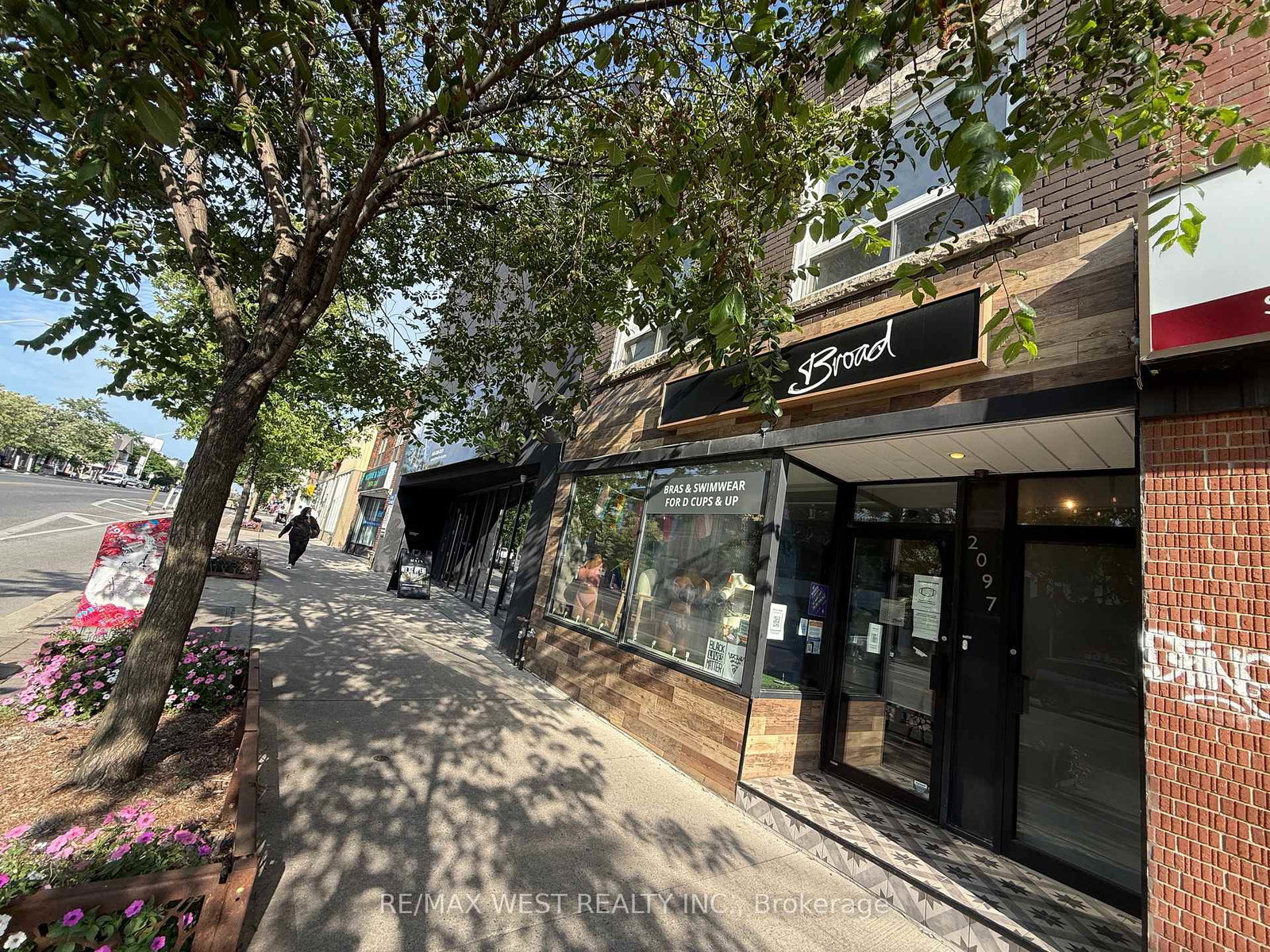 2097-danforth-avenue-toronto-ontario-e12313611