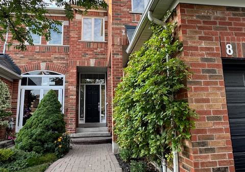 8-blacksmith-lane-whitby-ontario-e12313924