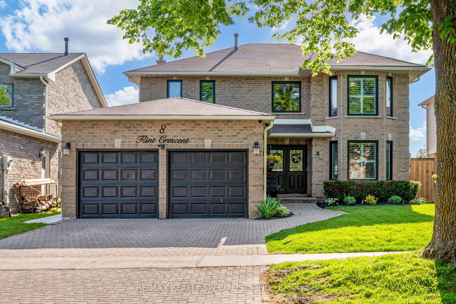8-flint-crescent-whitby-ontario-e12314660