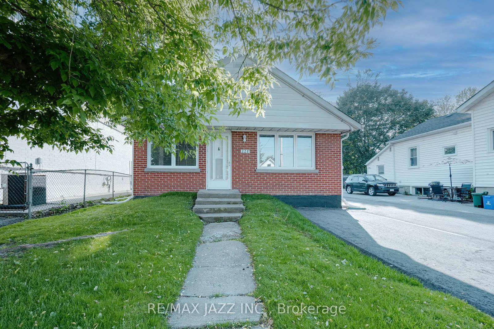 228-gibbons-street-oshawa-ontario-e12314734