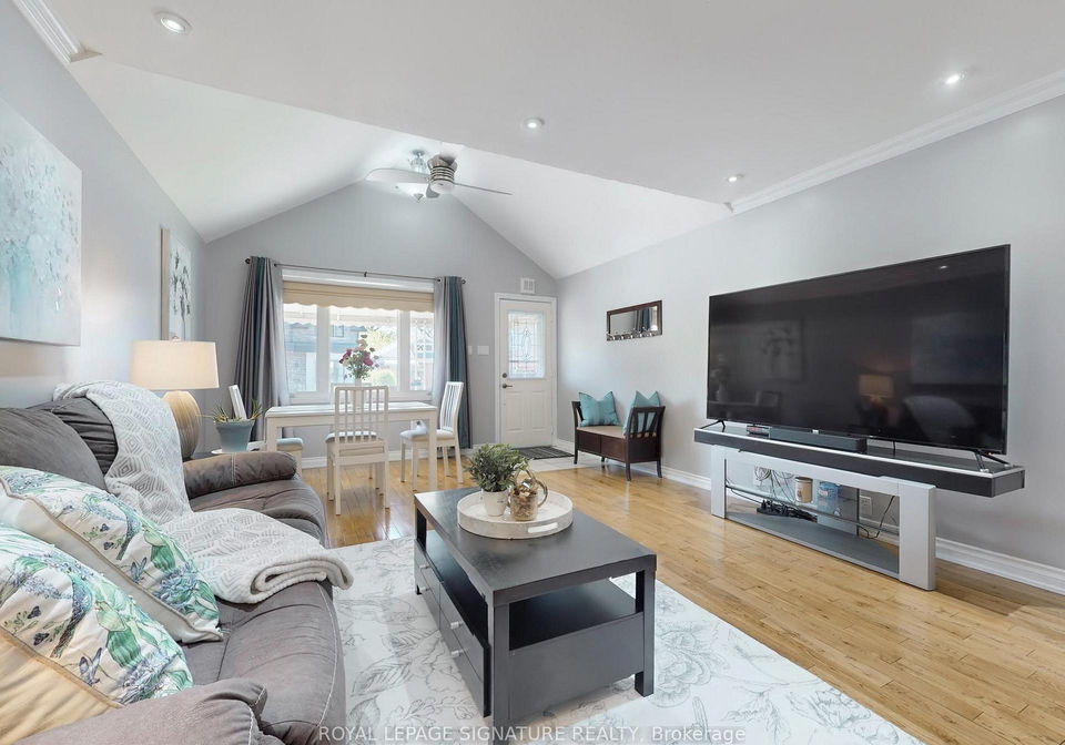 261-glebemount-avenue-east-york-ontario-e12315451