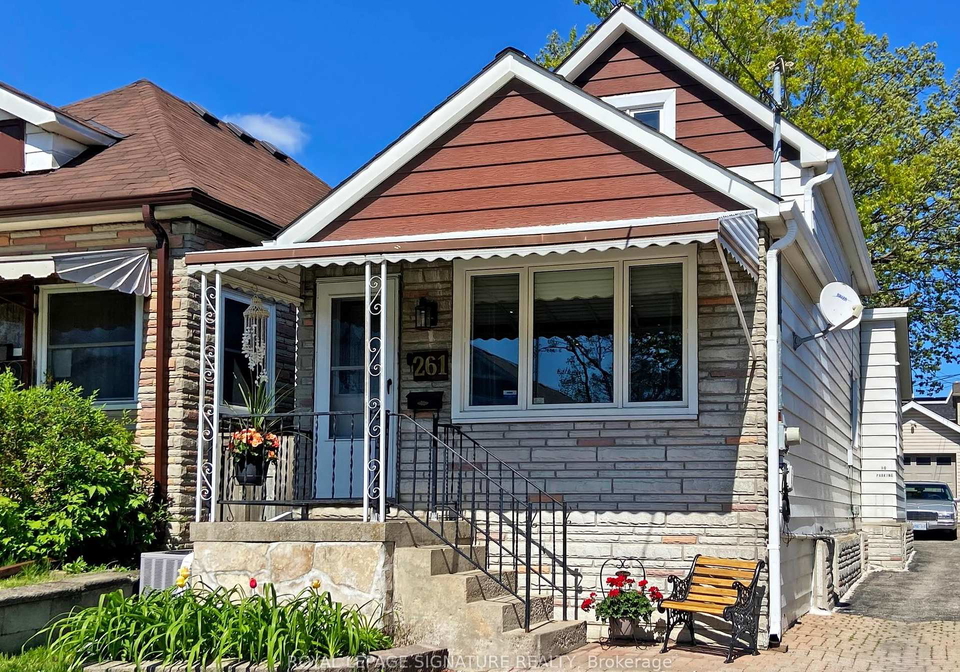 261-glebemount-avenue-east-york-ontario-e12315451