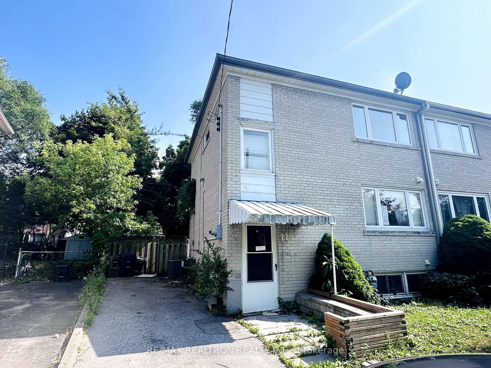 11-templeton-court-scarborough-ontario-e12315745